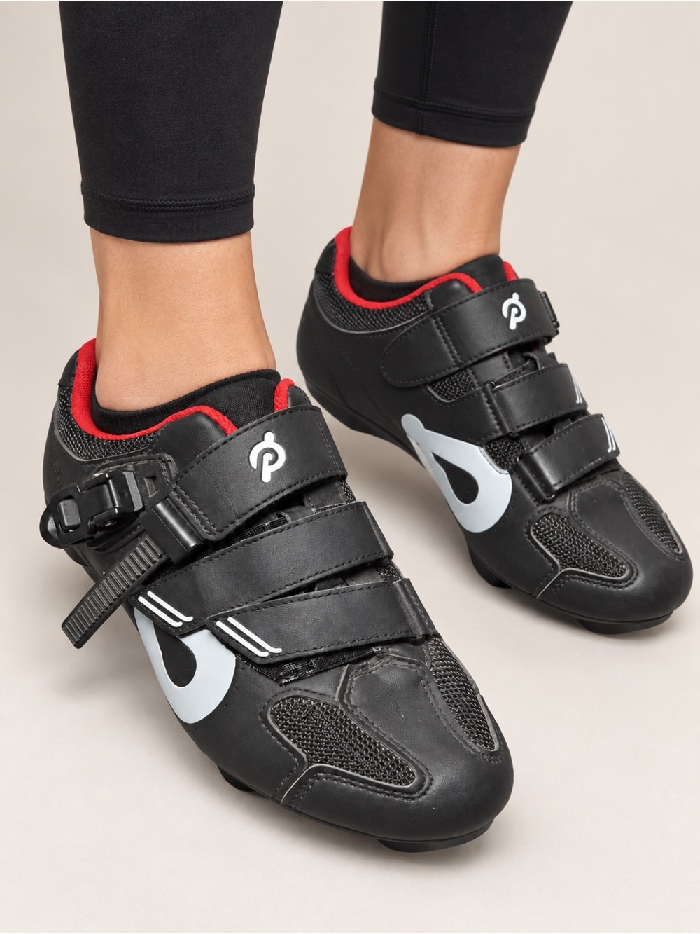 Peloton Cycling Shoes Men’s 10.5 Women’s 12.5 EU 44 Black Red